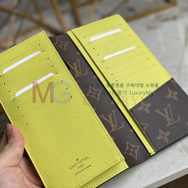 ̺ ¥   M80790-A-2