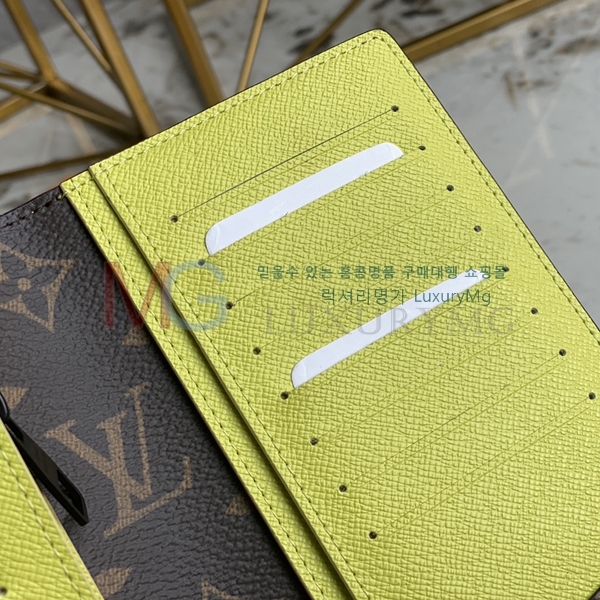 ̺ ¥   M80790-A-2
