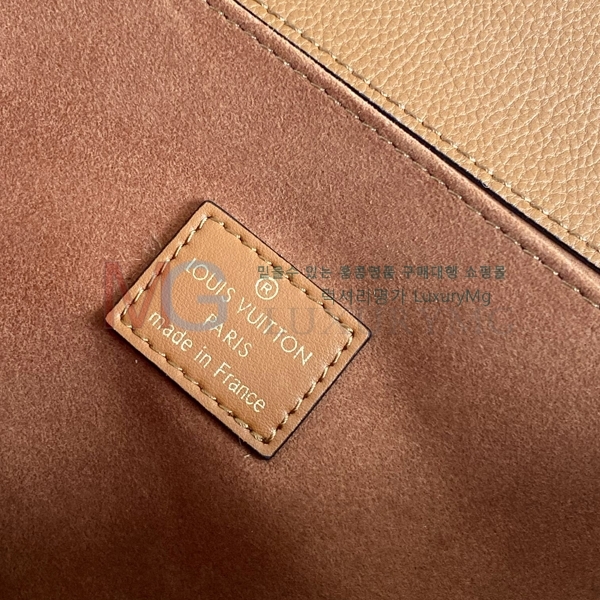 ̺ Ʈ Ƽ ũν M46018-A-1
