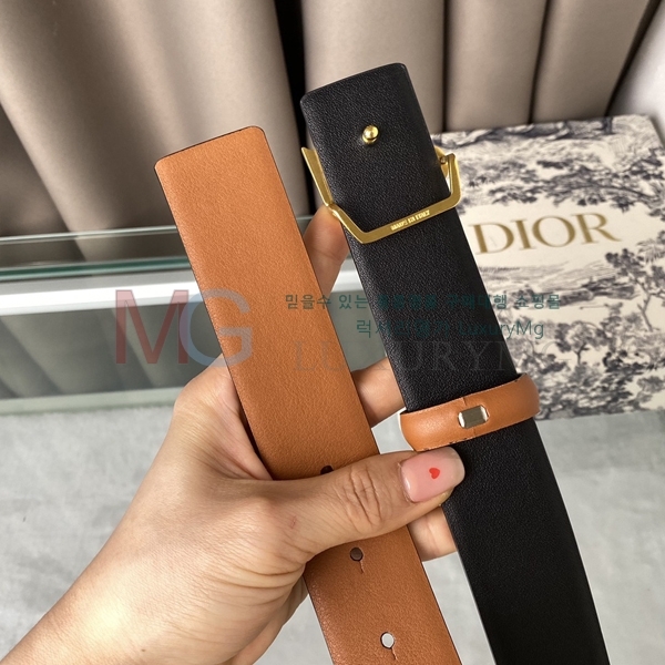   Ʈ DR688215-2 (3.5cm)