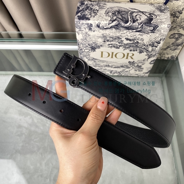   Ʈ DR688214-1 (3.5cm)