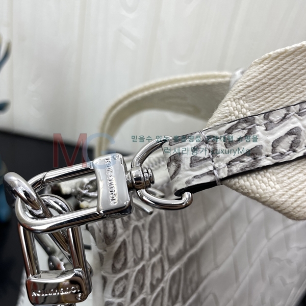 ̺  PM  M59990-A1-3
