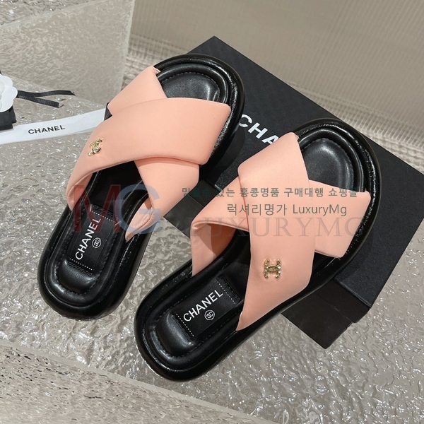 *   FN688053
