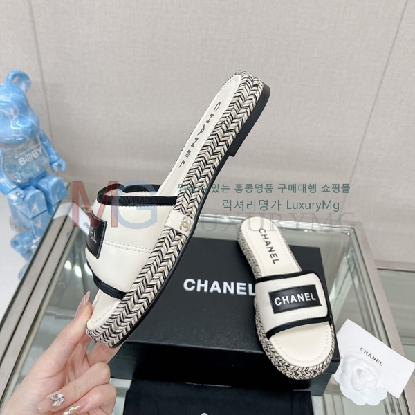 *   CH635172-1