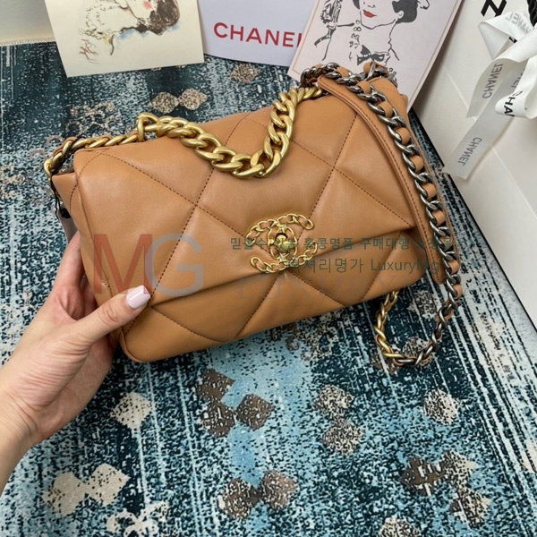* 19 ÷ AS1160-A10-1