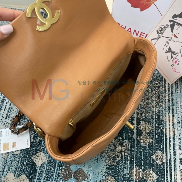 * 19 ÷ AS1160-A10-1