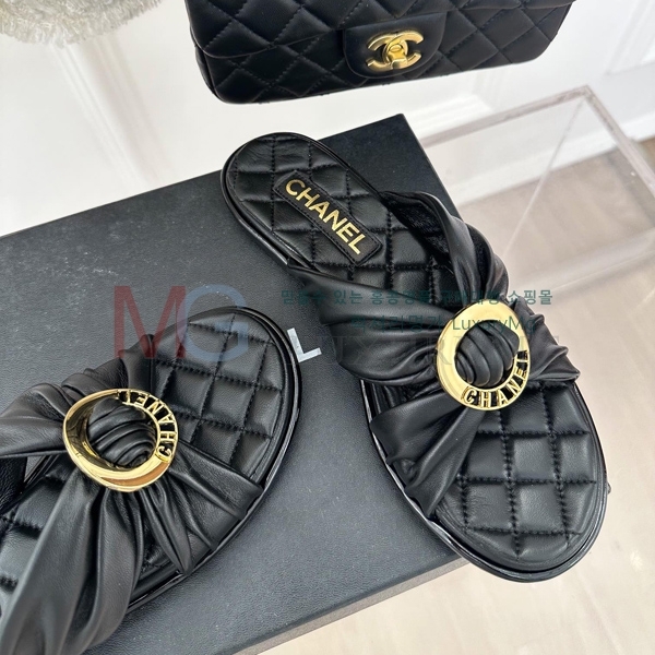*   CHA55067