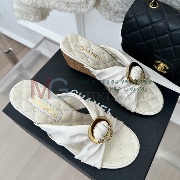 *   CHA55066-1