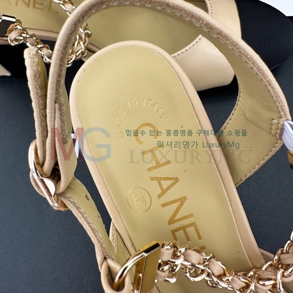 *   CHA55065