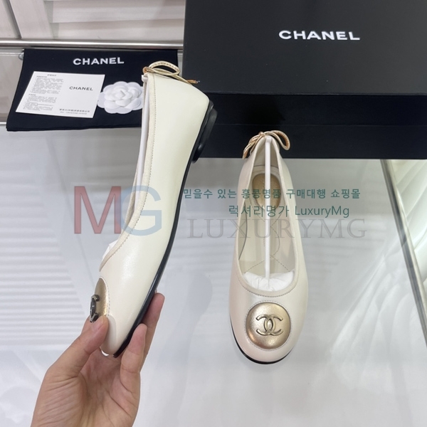 *  ÷ CH600615-1