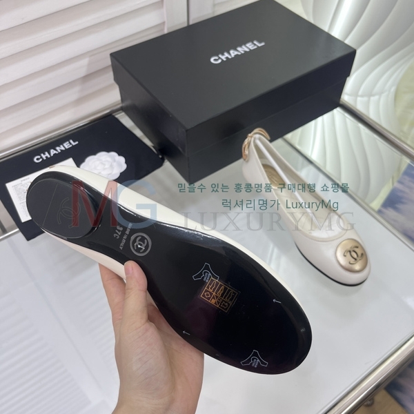 *  ÷ CH600615-1