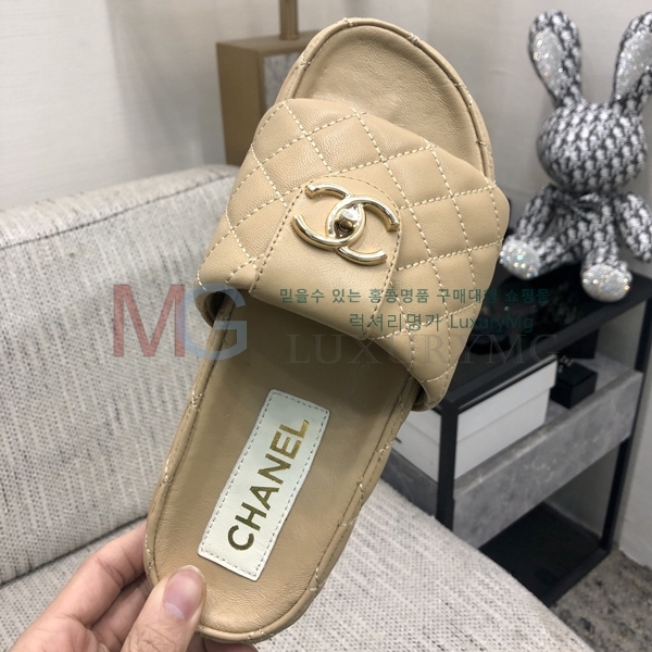 *  CHA990082