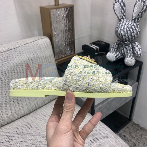 *  CHA990083-3