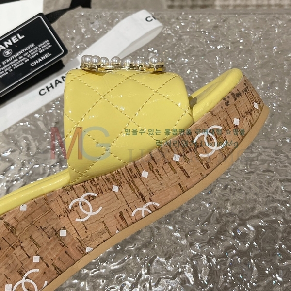 *  CH5921330-2