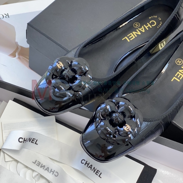 ��* ������ CH602285-2