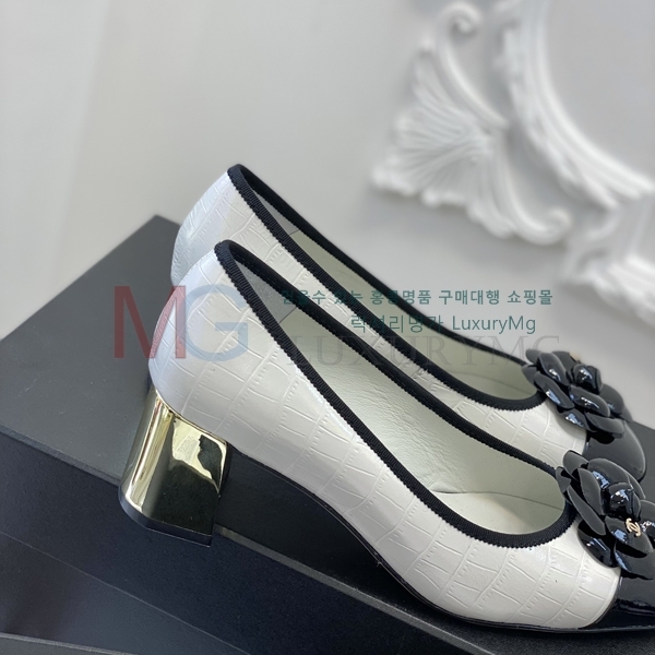 ��* ������ CH602285