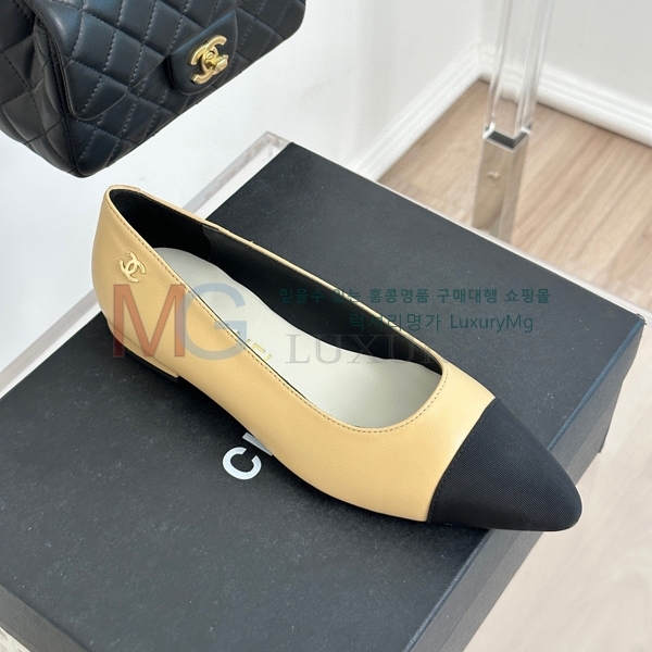 *  ÷ 30KA55842-3