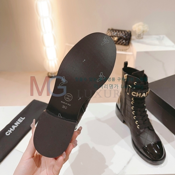 *   CHA6053