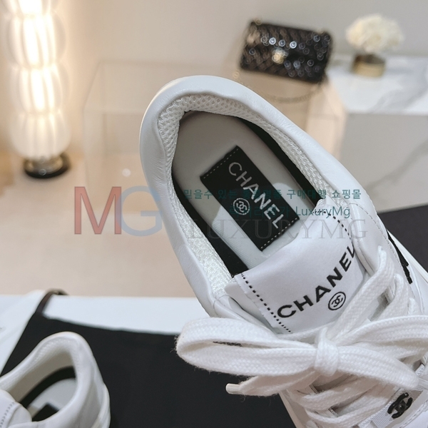 *  Ŀ CH561310-3