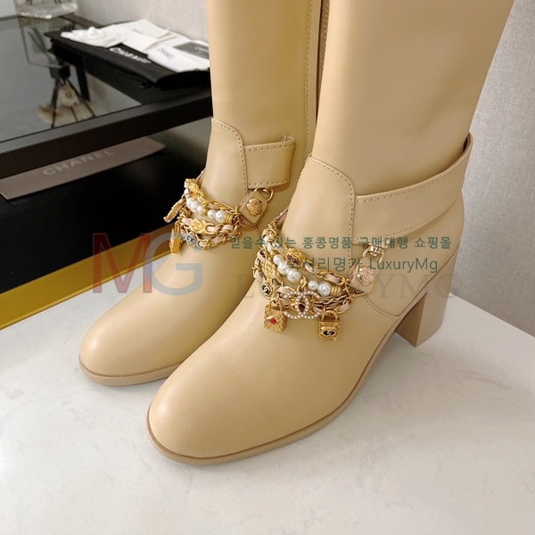 *   MZ660515-2