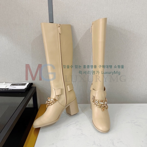 *   MZ660515-2