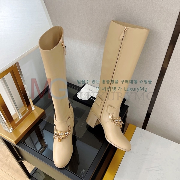 *   MZ660515-2
