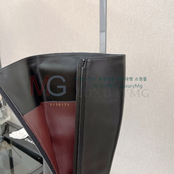 *   MZ660515-3