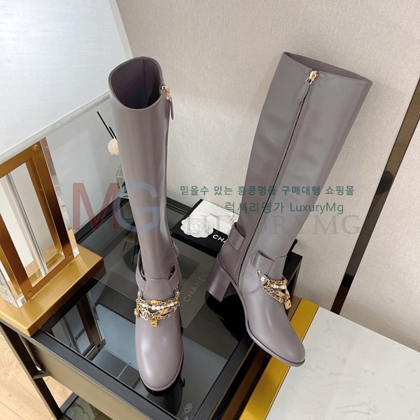 *   MZ660515
