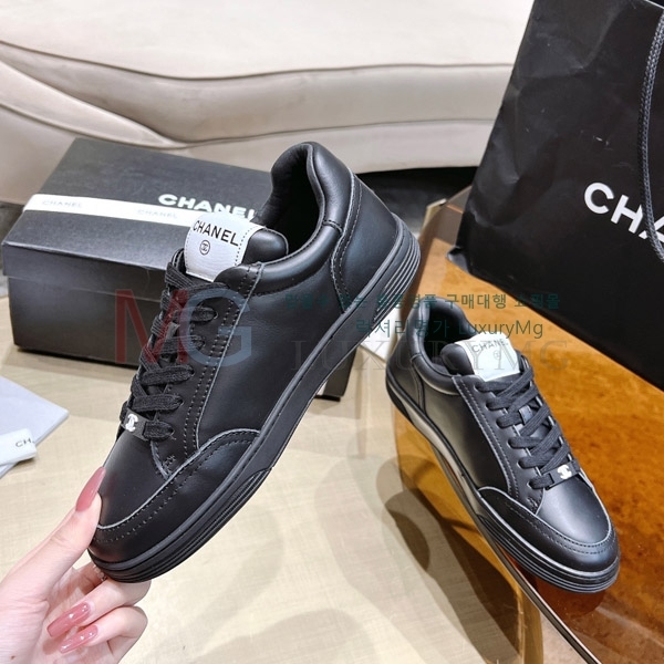 *  ȭ CH68821-2