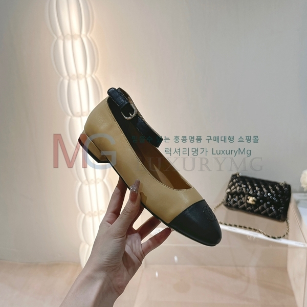 *  ÷ K888671-4