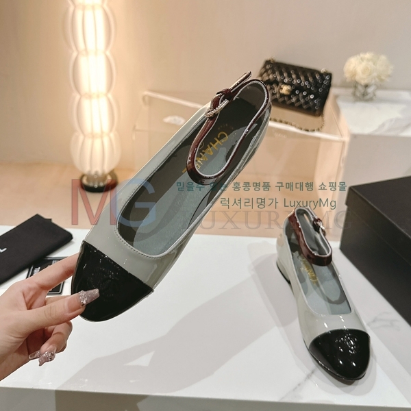 *  ÷ K888671-3