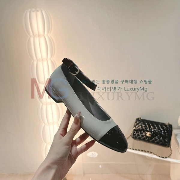 *  ÷ K888671-3