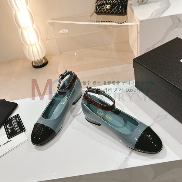 *  ÷ K888671-1