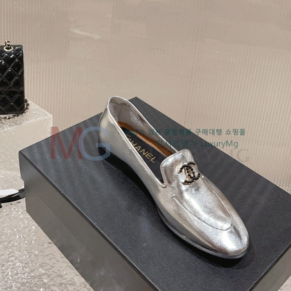 *   K85887-1
