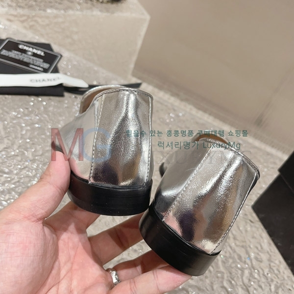 *   K85887-1