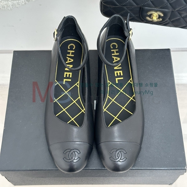 *  ÷ CH688225-1