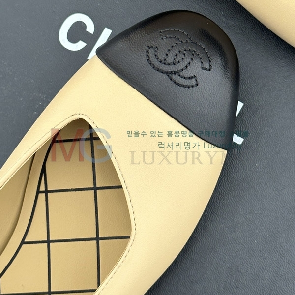 *  ÷ CH688225