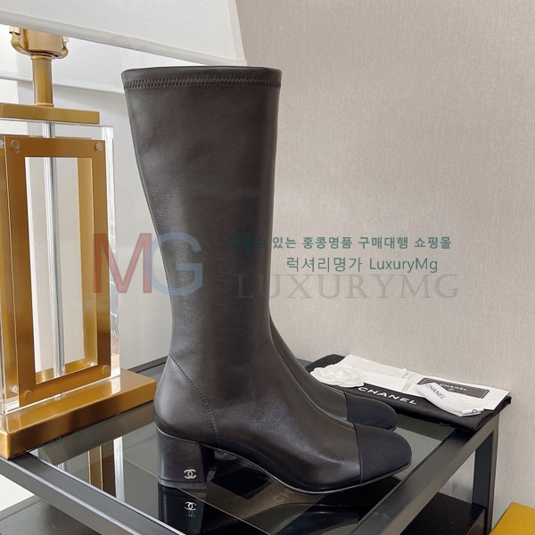 *   MZ3006524-1