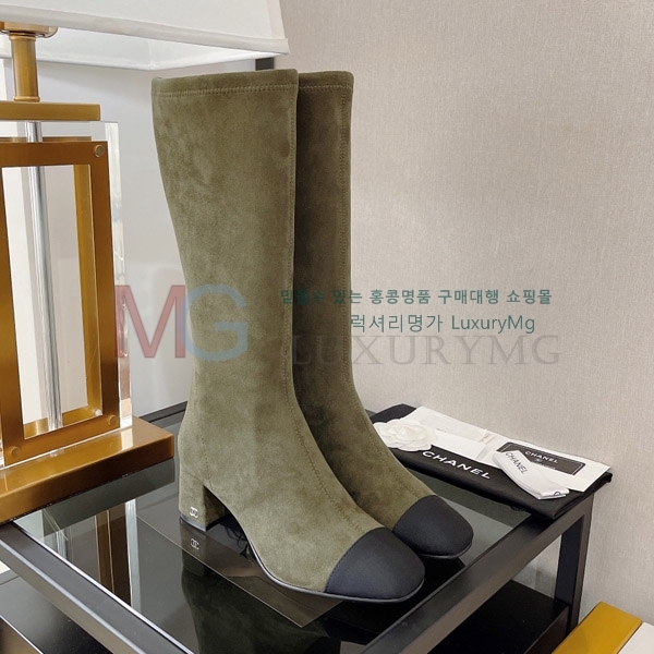 *   MZ3006524-2