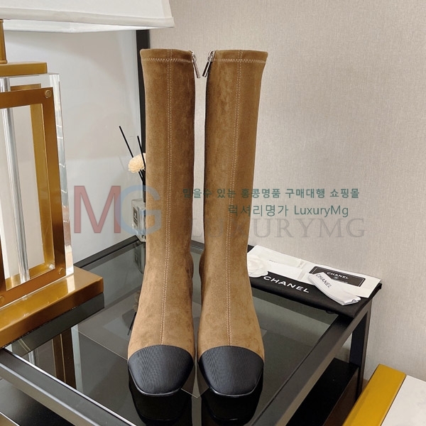 *   MZ3006523-1