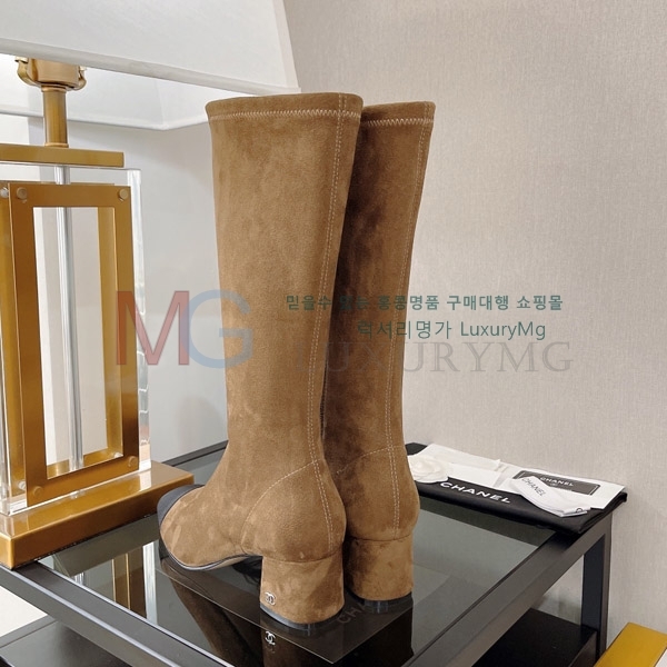 *   MZ3006523-1