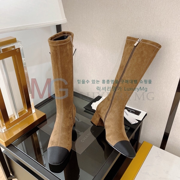 *   MZ3006523-1