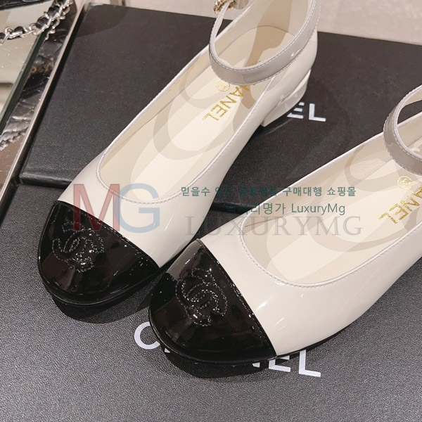 *  ÷ 32YC5031-6