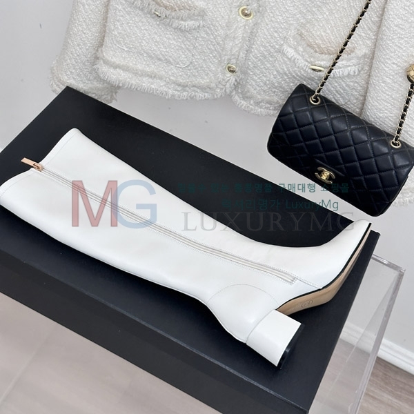 *   MZ300658-2