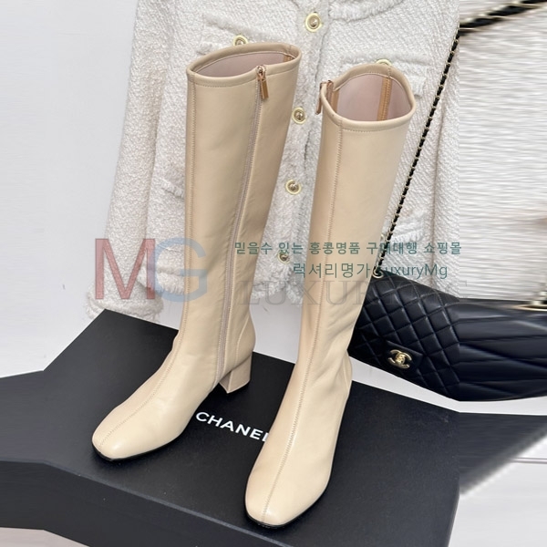 *   MZ300658-1