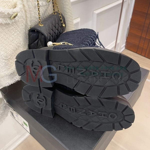 * Ŭ  CH57720-1