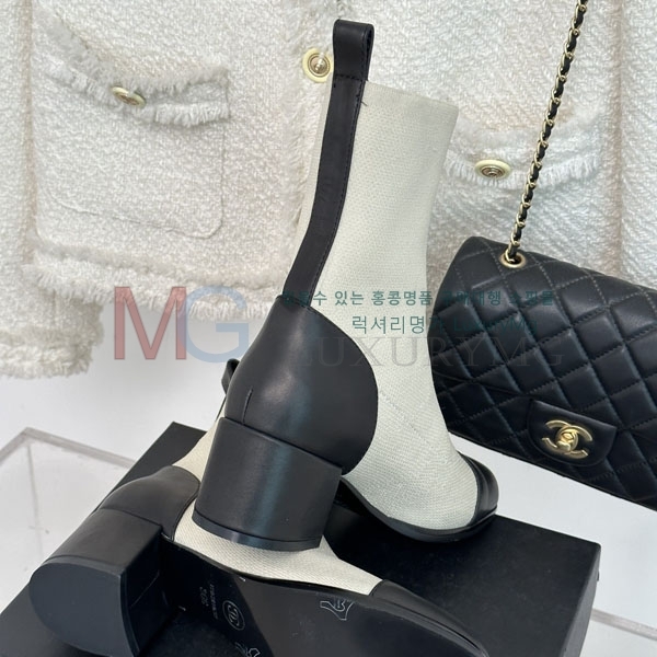 *  XI35111-1