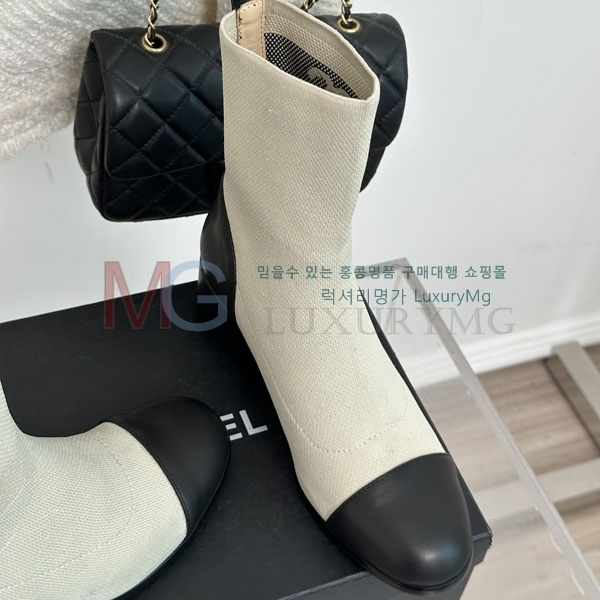 *  XI35111-1