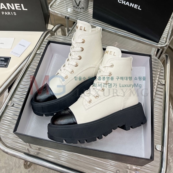 *  XI35112-2
