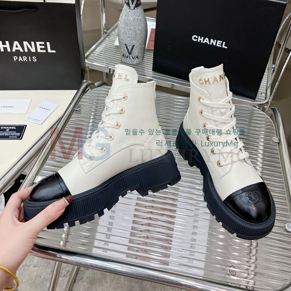 *  XI35112-2